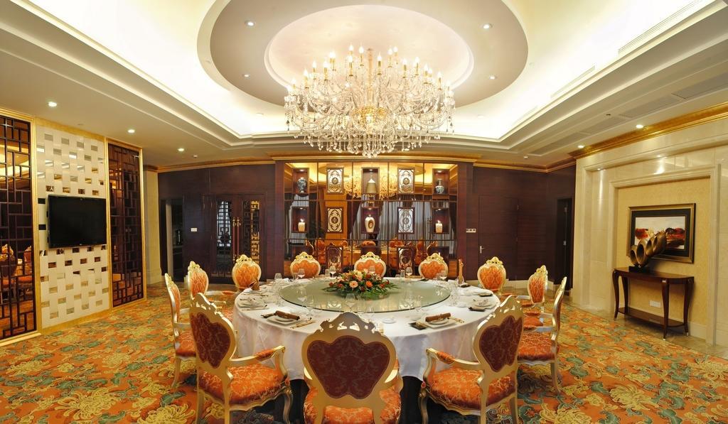 Qingyuan International Hotel Buitenkant foto
